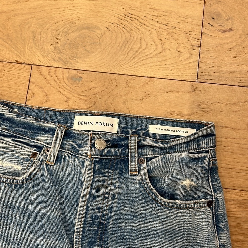 Aritzia High Rise Loose Jeans Size 24 - Picture 10 of 11